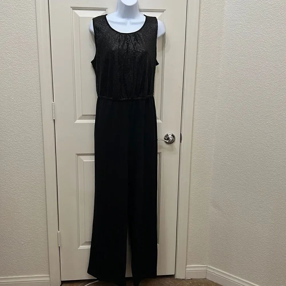 Cupio Black Jumpsuit Size XL Sequin Top Scoop Neck Short Sleeve Belt Wide Leg